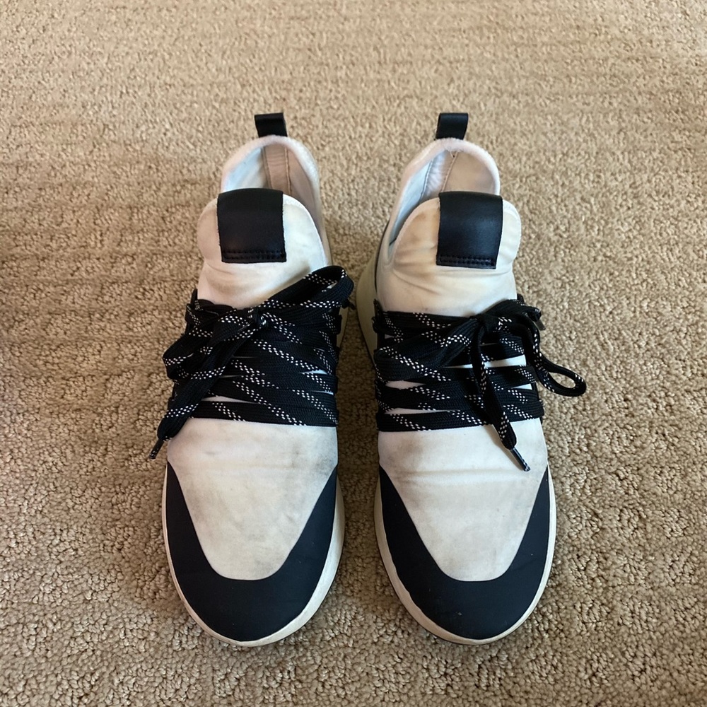 Steve Madden sneakers